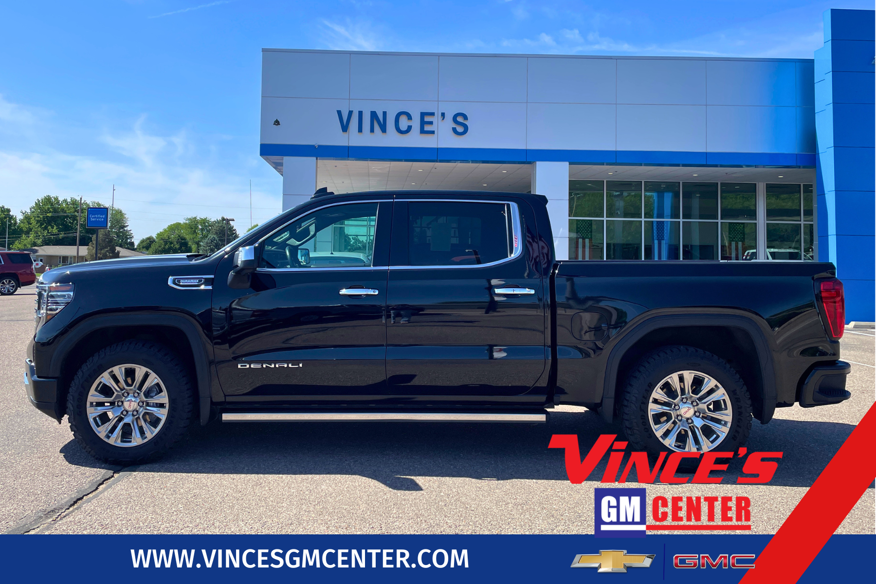 2023 GMC Sierra 1500 Denali in Onyx Black — front three-quarter view